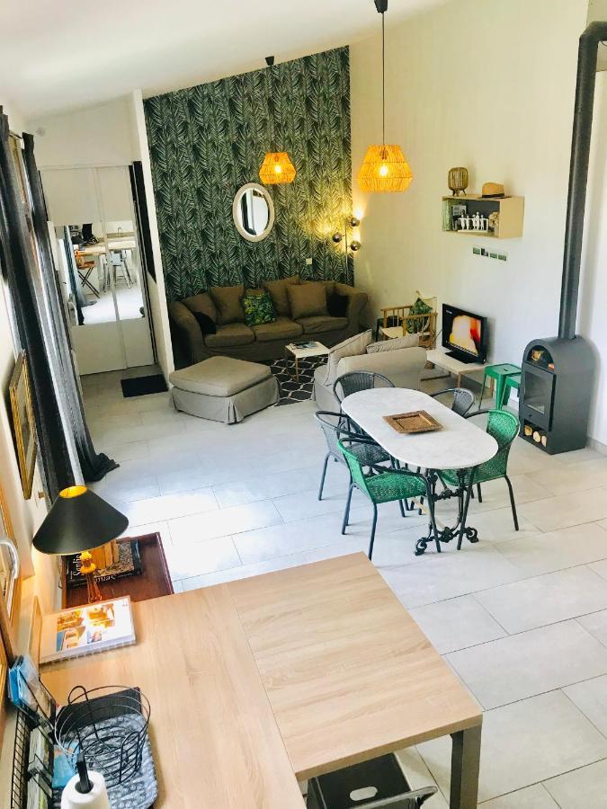 Maison de campagne à la ville Senlis  Extérieur photo
